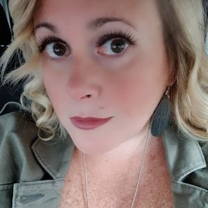 Meet your Posher, Jen